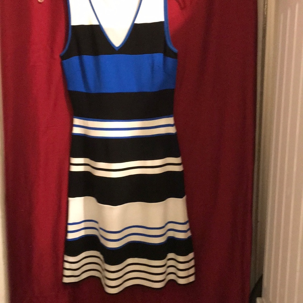 Ladies dress